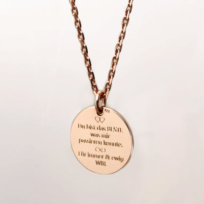 Feine Ankerkette mit Textgravur – Roségold